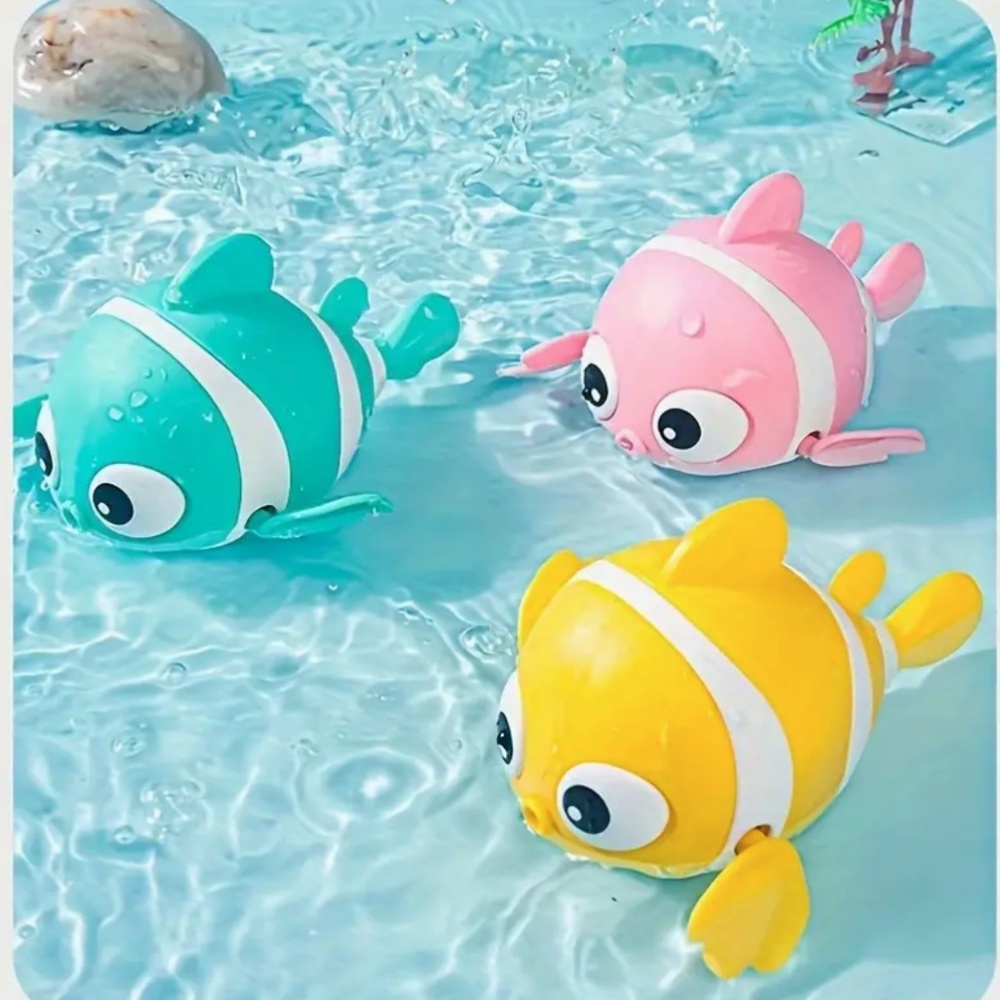 3 Swimming Wind Up Fish  Splish, Splash, it's time for a bath! - NWT Bathtub Fun